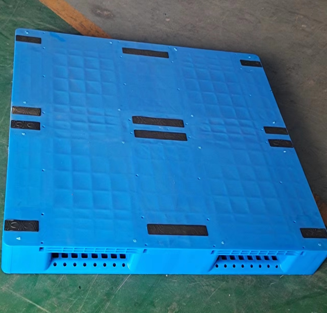 塑料托盤為何能得到廣泛使用?