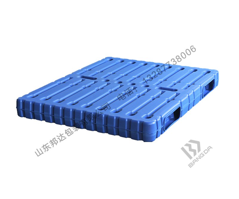 被打進(jìn)冷庫的吹塑塑料托盤,混的游刃有余