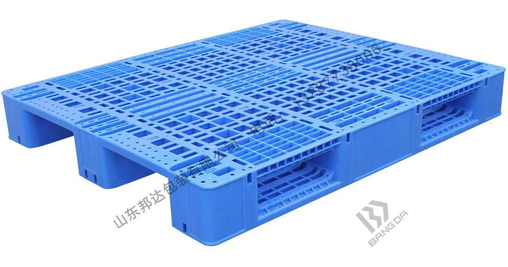 塑料托盤的價格差別?你的托盤要多少錢一張?