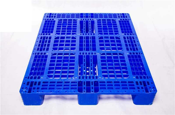 塑料托盤的承重怎樣選擇？_如何選擇適合自身行業使用要求的塑料托盤