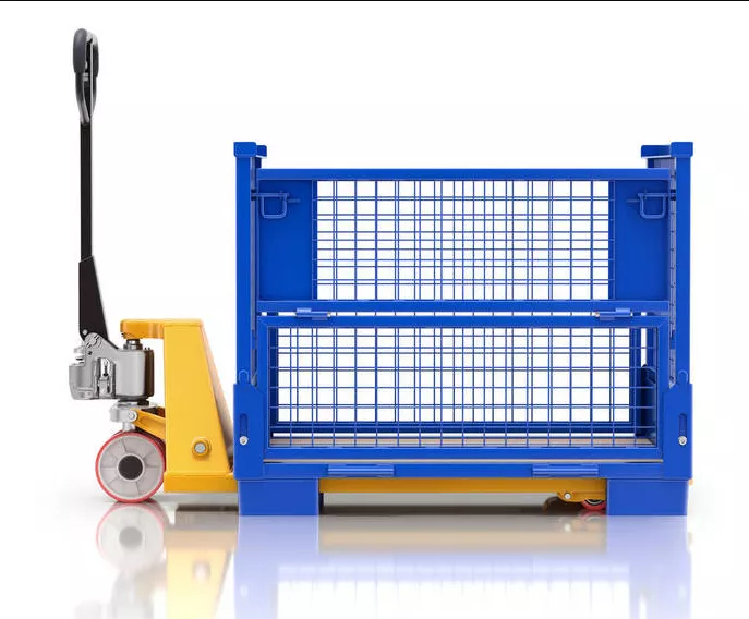 叉車塑料托盤使用有什么優(yōu)勢呢？使用叉車塑料托盤需要注意哪些？